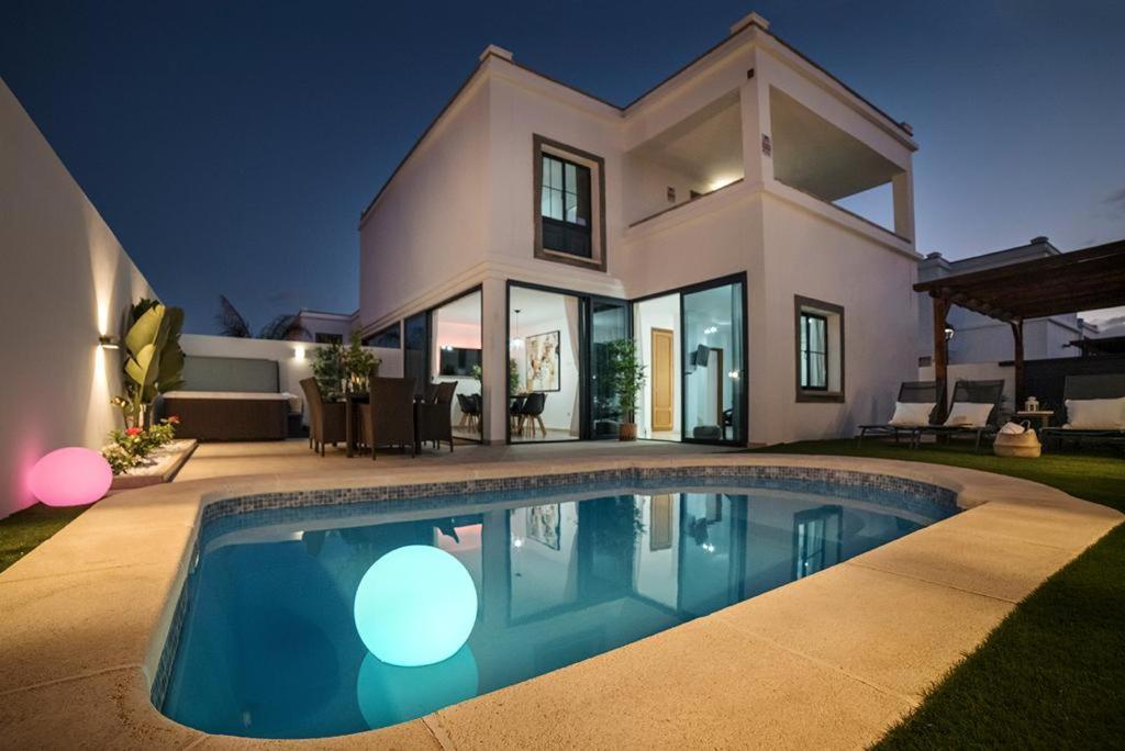 Villa palmera jacuzzi Yaiza  Esterno foto